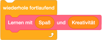 Kind programmiert mit Spaß